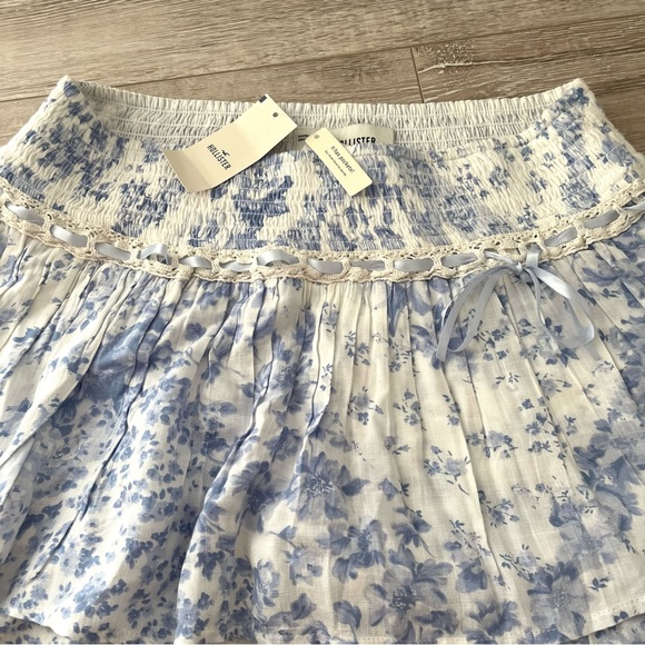 Hollister Blue Floral Mini Skirt - Picture 4 of 5